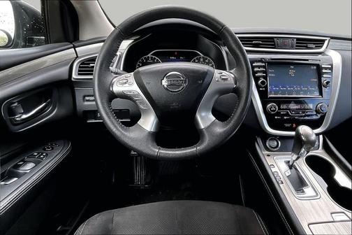 Magnetic Black Metallic 2016 Nissan Murano SV