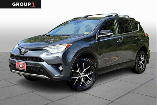 2017 Toyota RAV4 SE