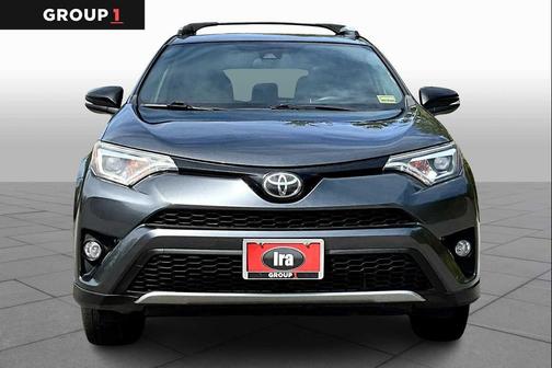2017 Toyota RAV4 SE