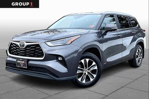 2025 Toyota Highlander Hybrid XLE