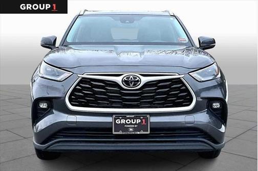 2025 Toyota Highlander Hybrid XLE