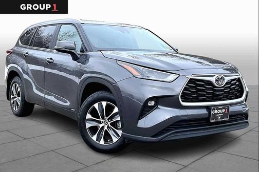 2025 Toyota Highlander Hybrid XLE