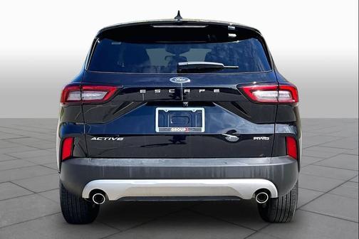 AGATE BLACK METALLIC 2025 Ford Escape Active