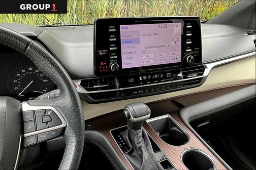 2022 Toyota Sienna XLE 7 Passenger