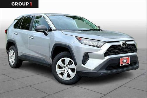 Silver Sky Metallic 2022 Toyota RAV4 LE