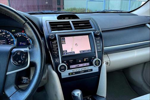 2012 Toyota Camry Hybrid LE