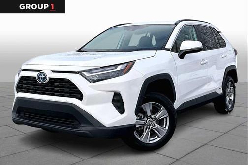 2024 Toyota RAV4 Hybrid XLE