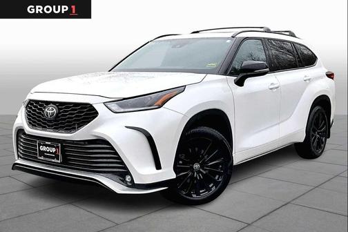 Wind Chill Pearl 2023 Toyota Highlander XSE