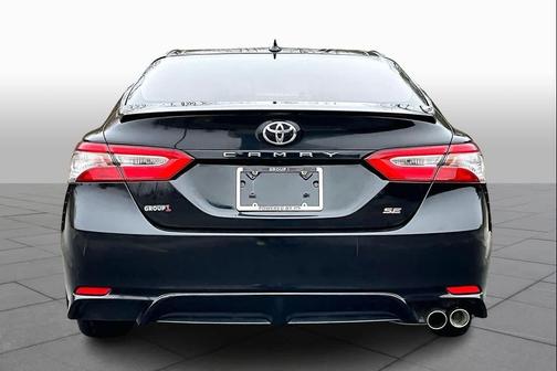 Midnight Black Metallic 2019 Toyota Camry SE