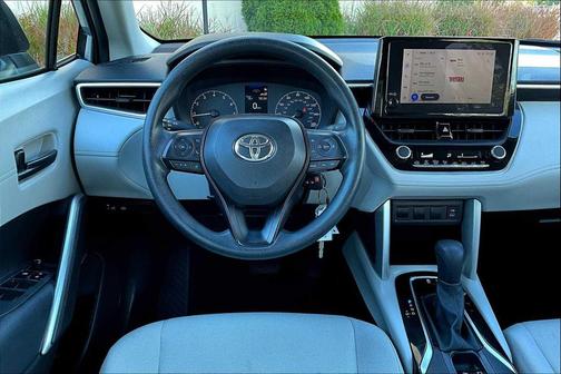 2023 Toyota Corolla Cross L