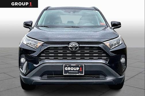 Midnight Black Metallic 2020 Toyota RAV4 XLE