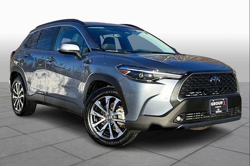2024 Toyota Corolla Cross XLE