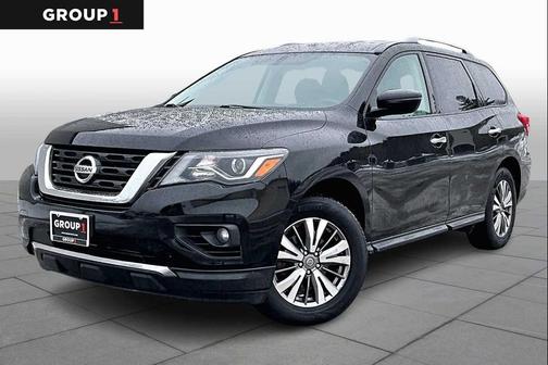 2019 Nissan Pathfinder SV