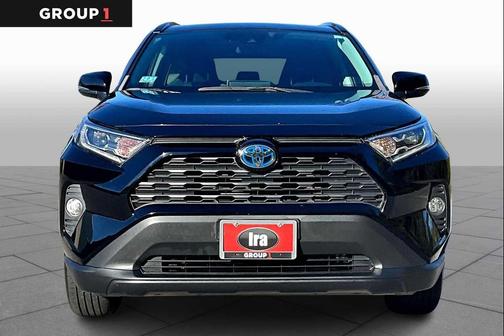 2020 Toyota RAV4 Hybrid XLE