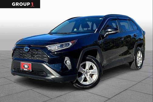 2020 Toyota RAV4 Hybrid XLE
