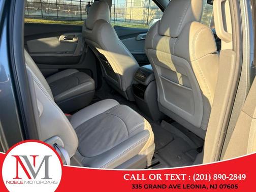 Gray 2010 Chevrolet Traverse LT