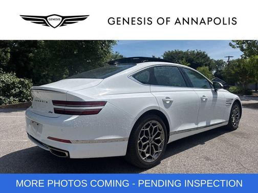 Alta White 2024 Genesis G80 2.5T