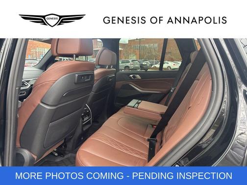 Black Sapphire Metallic 2021 BMW X5 M50i