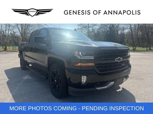 Black 2018 Chevrolet Silverado 1500 LT