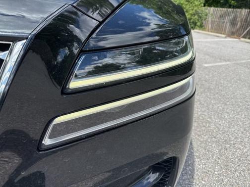 2022 Genesis GV80 2.5T
