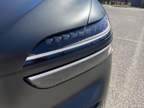 2026 Genesis GV70 3.5T Sport Advanced