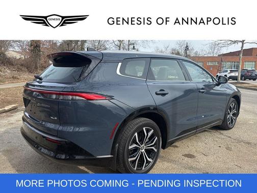 2025 Toyota Crown Signia XLE