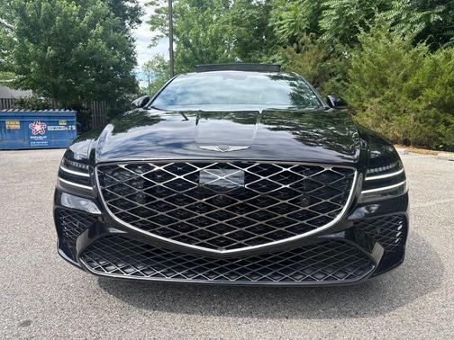 Black 2025 Genesis G80 2.5T