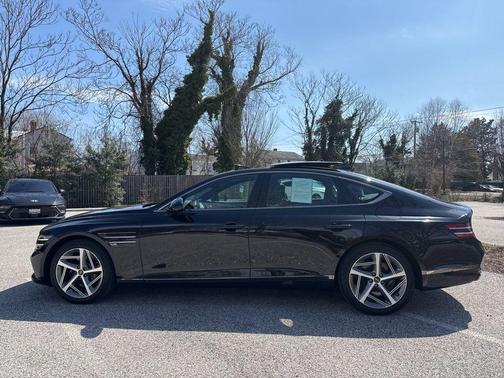 2023 Genesis G80 2.5T