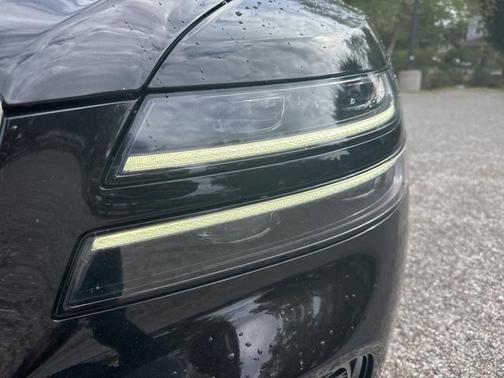 2023 Genesis G80 2.5T