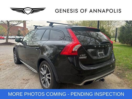 2016 Volvo V60 Cross Country T5 Platinum