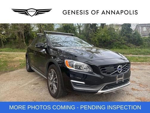 2016 Volvo V60 Cross Country T5 Platinum