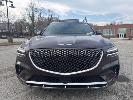 2023 Genesis GV70 2.5T