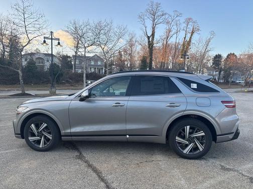 2026 Genesis GV70 3.5T Sport Advanced