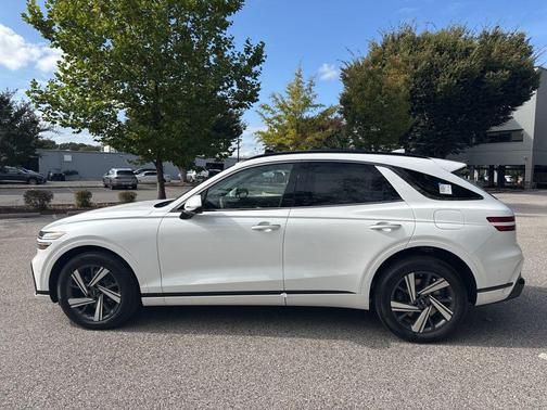 2026 Genesis GV70 3.5T Sport Advanced