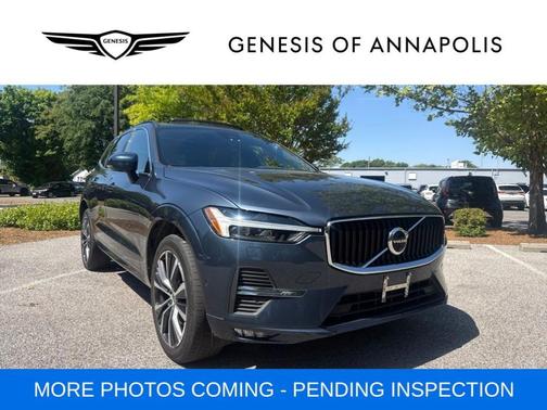 Denim Blue Metallic 2022 Volvo XC60 B5 Momentum