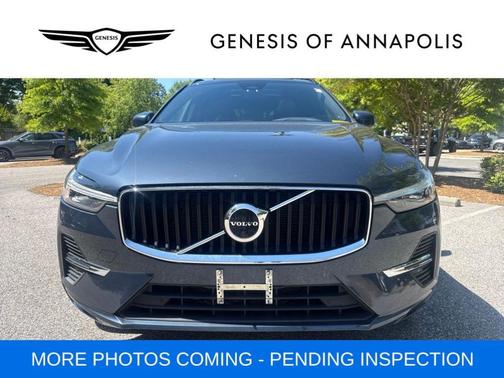 Denim Blue Metallic 2022 Volvo XC60 B5 Momentum