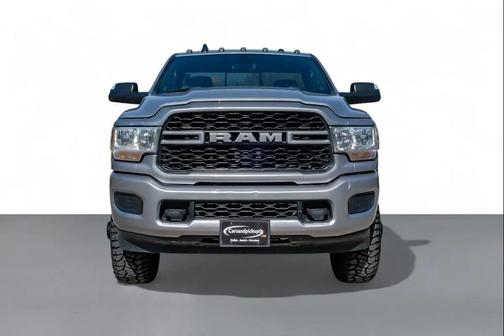 2022 RAM 3500 Tradesman Regular Cab 4x4 8' Box