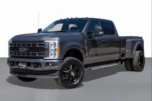 2023 Ford F-350 XLT