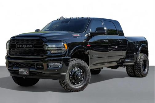 2022 RAM 3500 Limited Mega Cab 4x4 6'4' Box