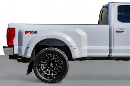 2022 Ford F-350 Lariat