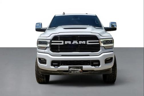Bright White Clearcoat 2024 RAM 2500 Laramie Crew Cab 4x4 6'4' Box