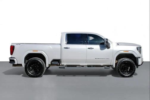 2024 GMC Sierra 2500 SLT