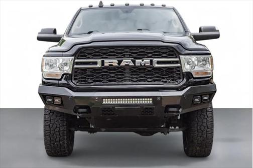 2020 RAM 2500 Tradesman Crew Cab 4X4 6'4' Box