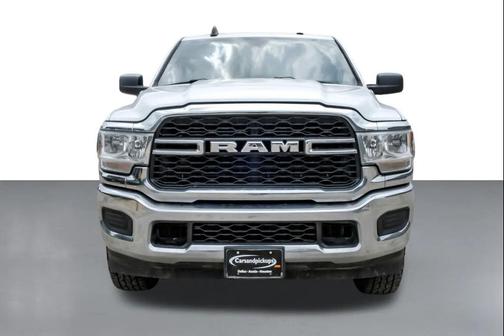 Bright White Clearcoat 2021 RAM 2500 Tradesman Crew Cab 4x4 8' Box