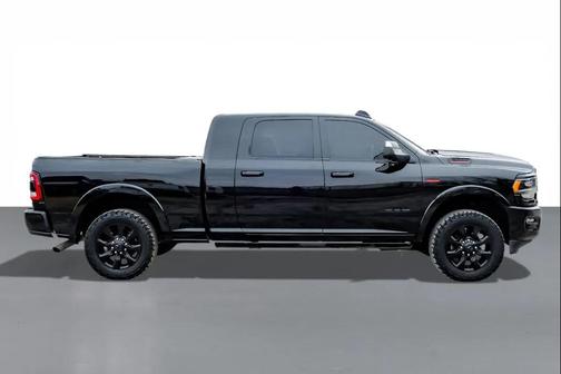 2022 RAM 3500 Limited Mega Cab 4x4 6'4' Box