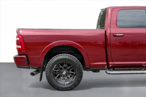 2022 RAM 2500 Laramie Crew Cab 4x4 6'4' Box