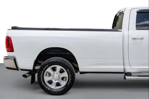 Bright White Clearcoat 2025 RAM 3500 Laramie Crew Cab 4x4 8' Box