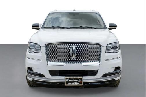 PRISTINE WHITE METALLIC 3C 2022 Lincoln Navigator Reserve