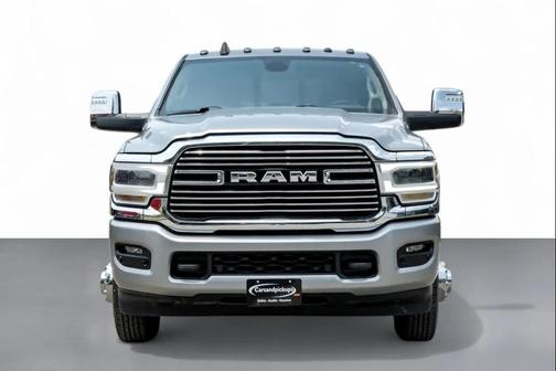 2023 RAM 3500 Laramie Crew Cab 4x4 8' Box