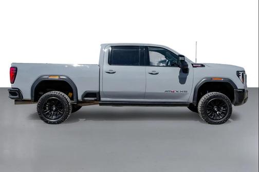 2024 GMC Sierra 2500 AT4X